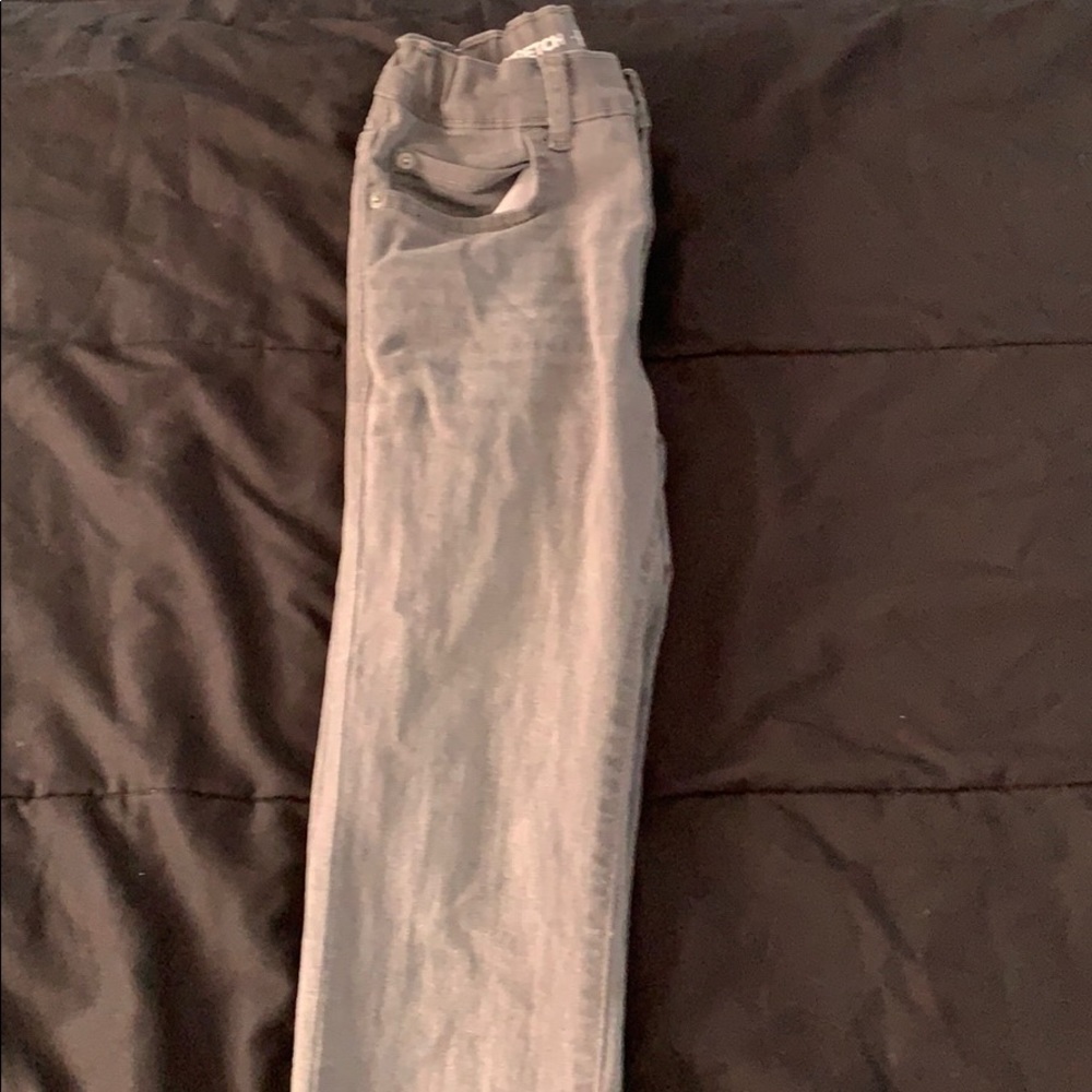 Gray jeans size 10 brand is children’s Place